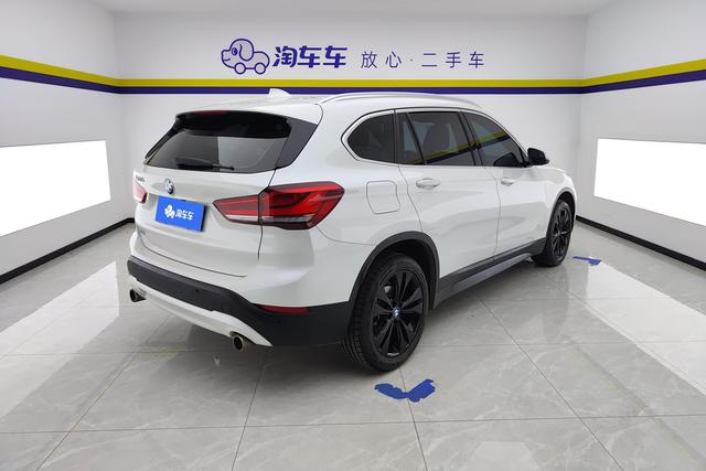 BMW X1 2021 Белый из Китая, фото 5