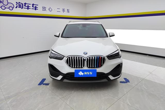 BMW X1 2021 — фото 2