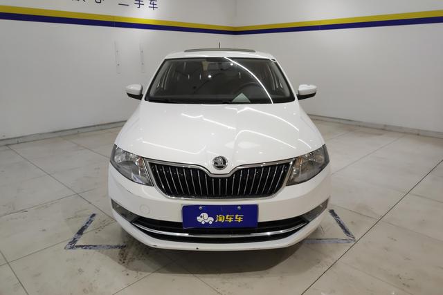 Skoda Xin Rui 2018 Белый из Китая