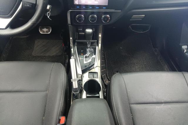Toyota Corolla 2017 1.2 T S-CVT GLX-i V — фото 15
