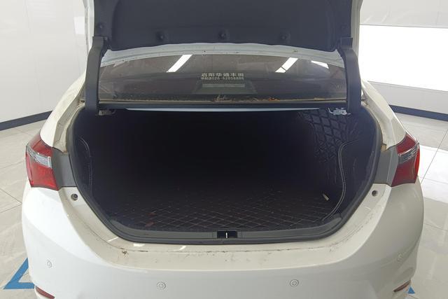 Toyota Corolla 2017 1.2 T S-CVT GLX-i V — фото 17