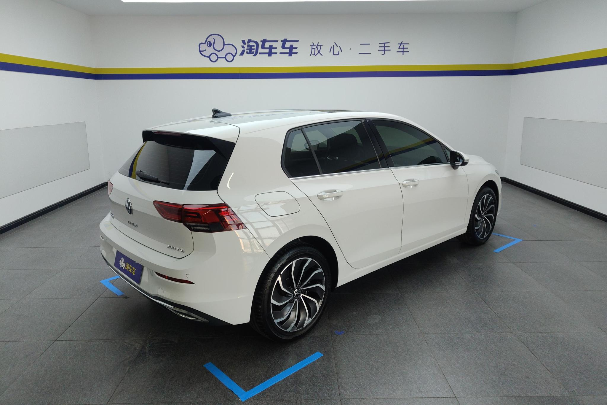 Volkswagen Golf 2023 280TSI DSG Pro