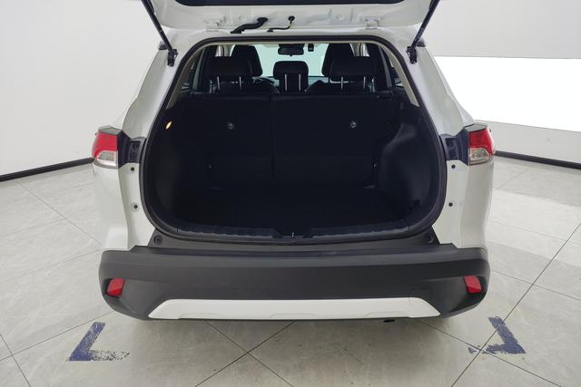 Toyota Corolla Cross 2024 2.0 L CVT — фото 17