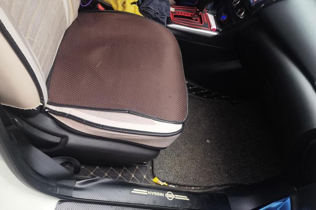 Nissan Xuan Yi 2022 Белый из Китая, фото 6