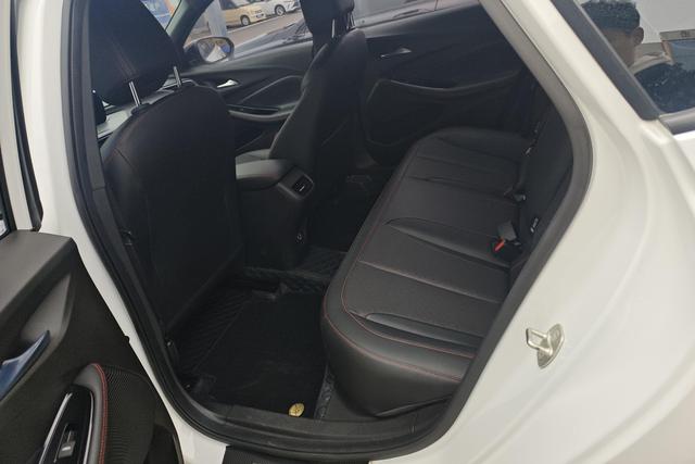 Buick Weilang 2023 Белый из Китая, фото 4