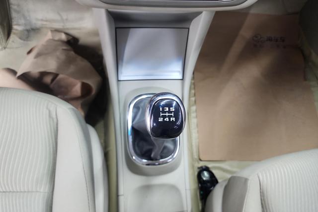 Dongfeng Fengshen Fengshen A60 2012 — фото 14