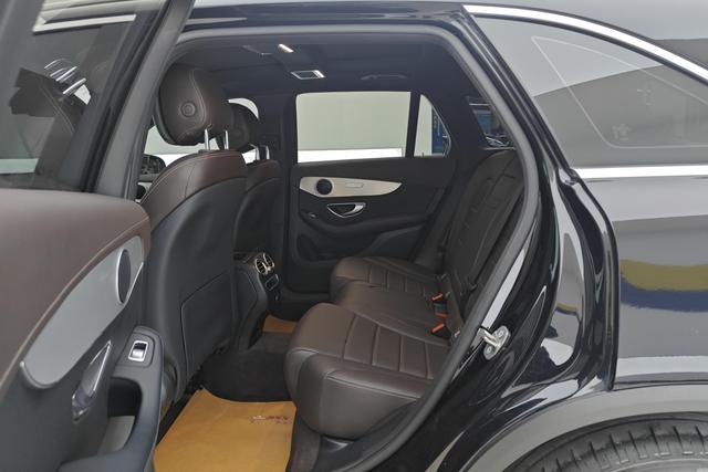 Mercedes-Benz GLC 2021 GLC 260 L 4 MATIC — фото 16