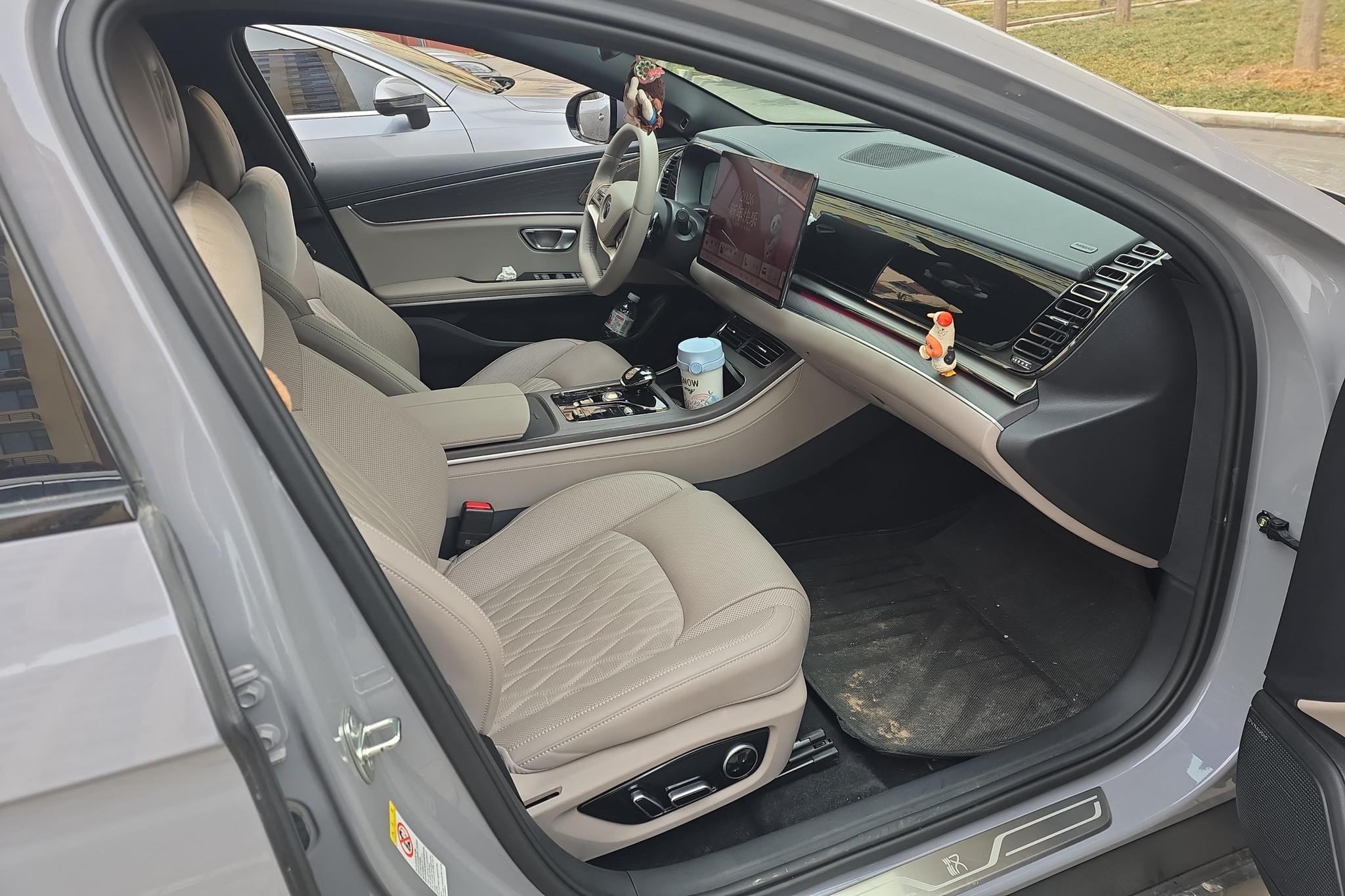 BYD Han DM 2025 Smart Drive DM-i 125KM Flagship