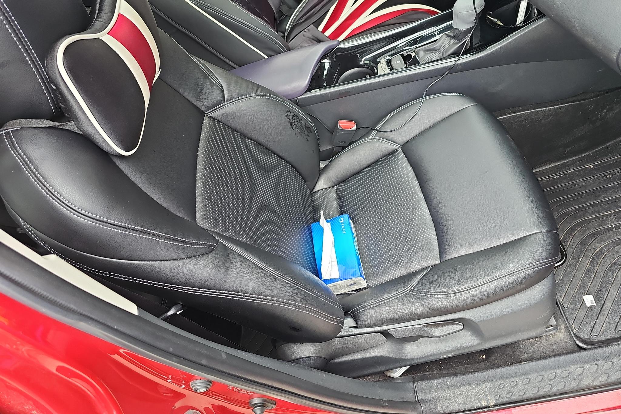 Toyota C-HR 2018 2.0L Lead VI