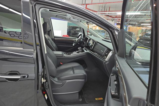 GAC Trumpchi Trumpchi M8 2023 Черный из Китая, фото 3