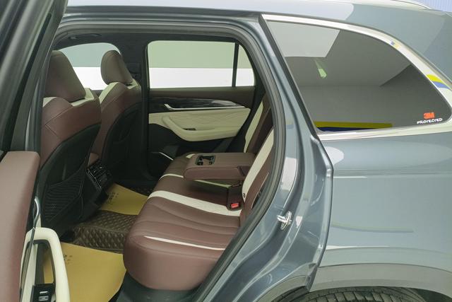 Geely Automobile Xingyue L id 3785655 из Китая 16