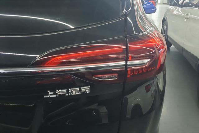 Buick Envision 2023 Plus 652 T 2 WDLuxury — фото 8
