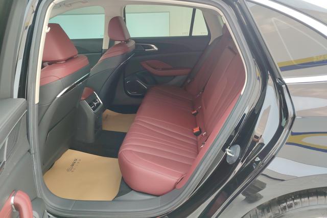 Red flag H5 id 3810373 из Китая 10