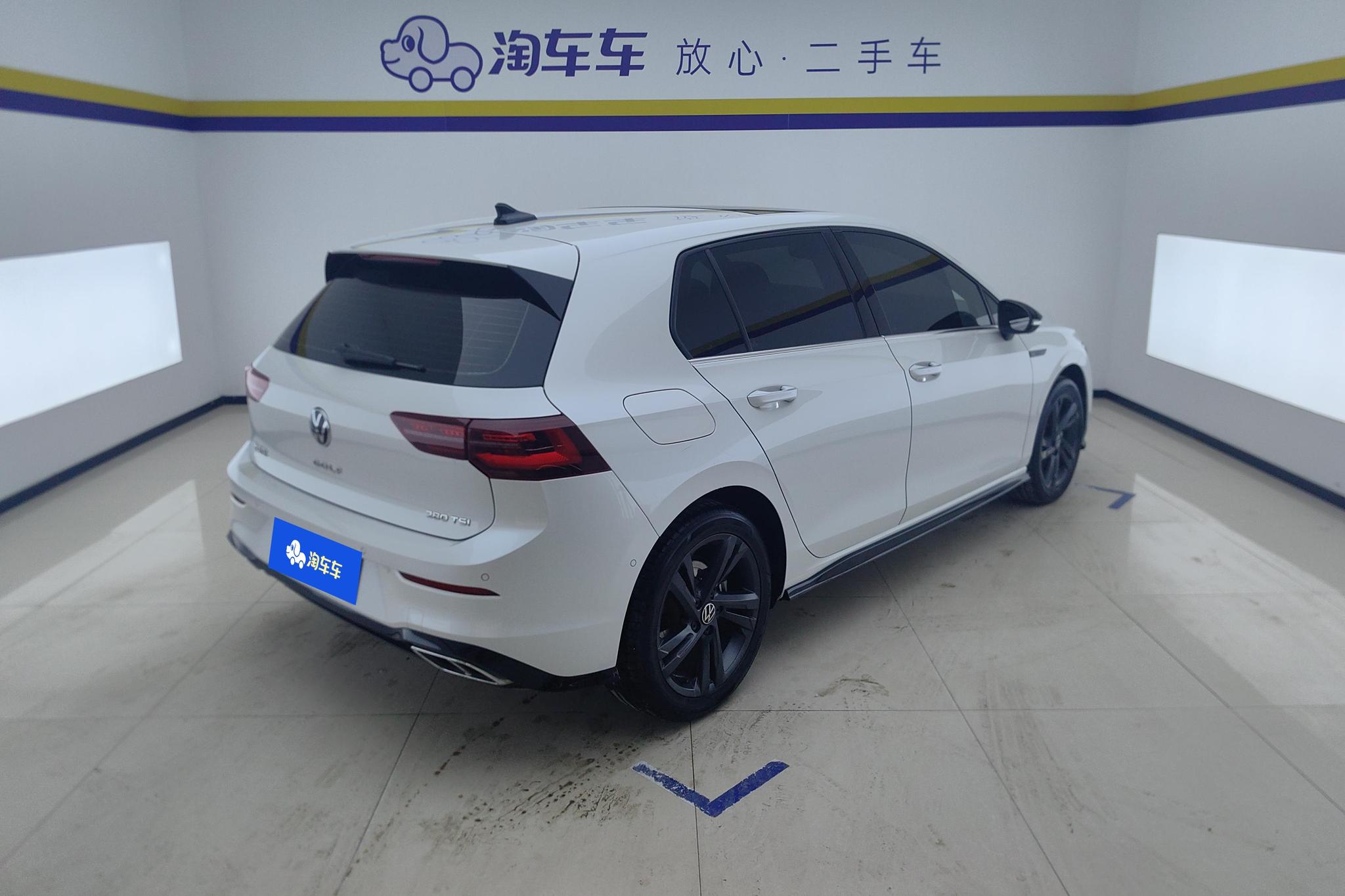 Volkswagen Golf 2023 280TSI DSG R-Line Lite
