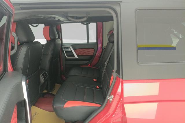 BAIC BJ40 2023 2.0 T AT 4 WD — фото 15