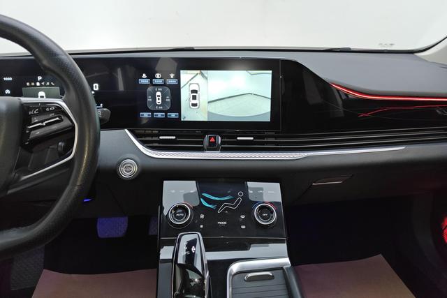 Pentium B70 2023 Белый из Китая, фото 6