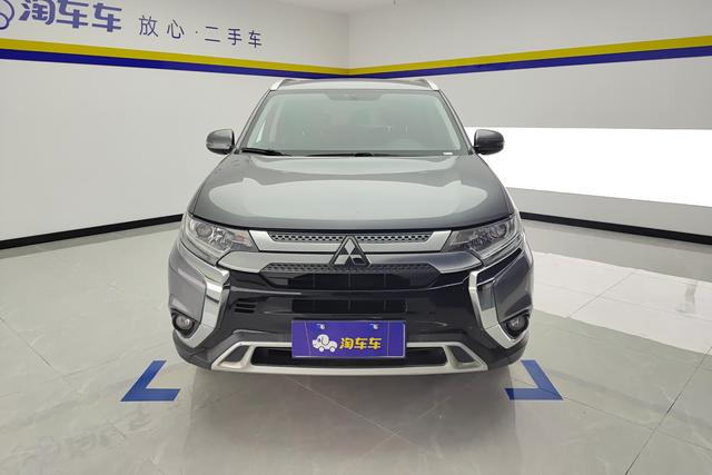 Mitsubishi Outlander 2020 2.0 L 2 WD 5 — фото 2