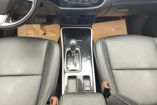 Mitsubishi Outlander 2020 2.0 L 2 WD 5 — фото 15