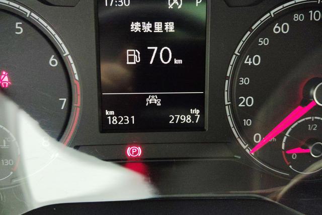 Volkswagen Polo id 3810288 из Китая 9