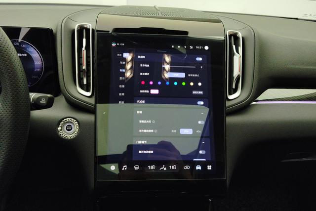 Red flag HS3 2024 Темно-серый из Китая, фото 4