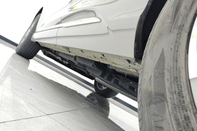 Red flag HS3 2024 Темно-серый из Китая, фото 5