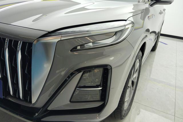 Red flag HS3 id 3837298 из Китая 8