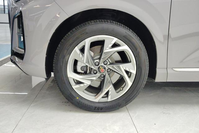 Red flag HS3 id 3837298 из Китая 10