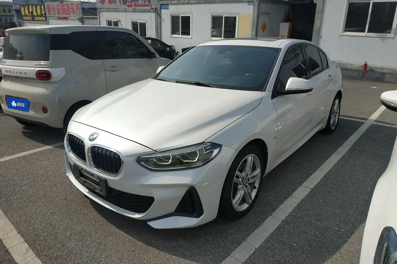 BMW 1 Series — фото 1