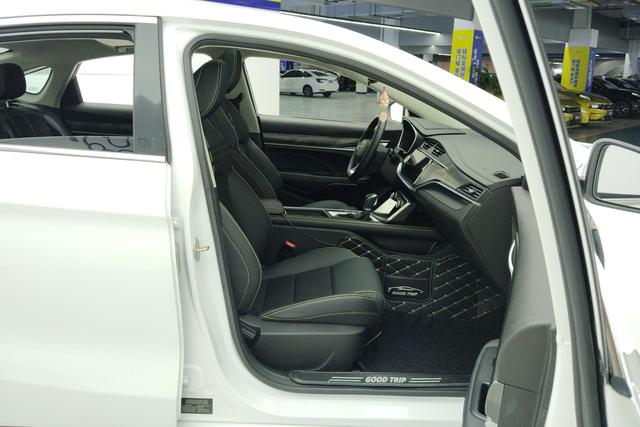 Geely Automobile Binrui 2020 Белый из Китая