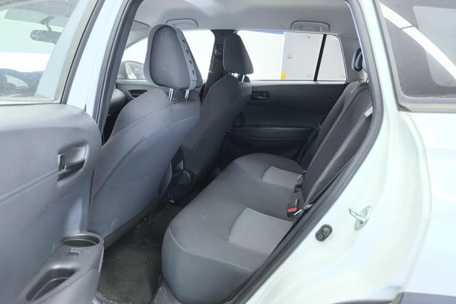Toyota Frontlander 2023 2.0 L CVT — фото 16