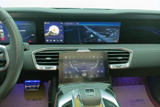 Hongqi E-HS9 2020 460km — фото 10