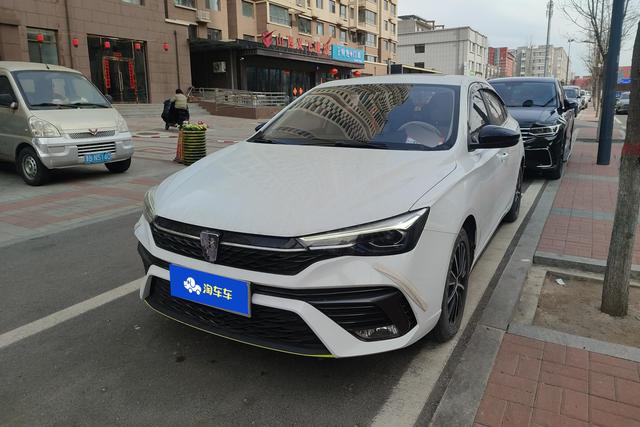 Roewe i5 2021 1.5 L MT