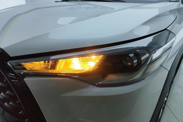 Toyota Corolla Cross 2023 2.0 L CVT — фото 5