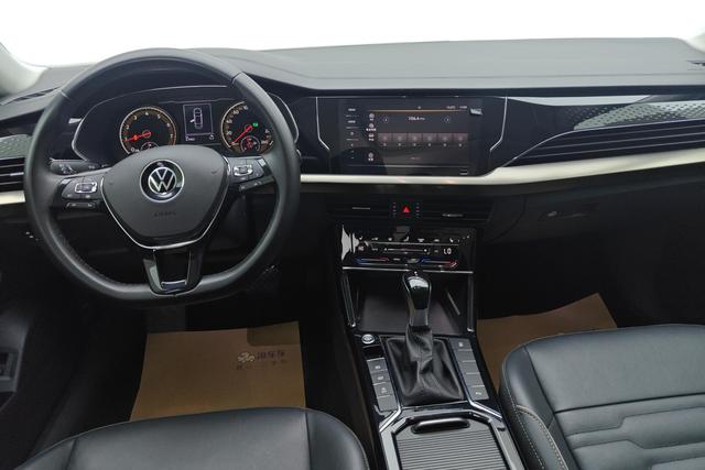 Volkswagen Passat id 3785123 из Китая 7