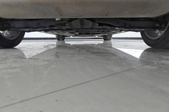 Volkswagen Passat id 3785123 из Китая 14