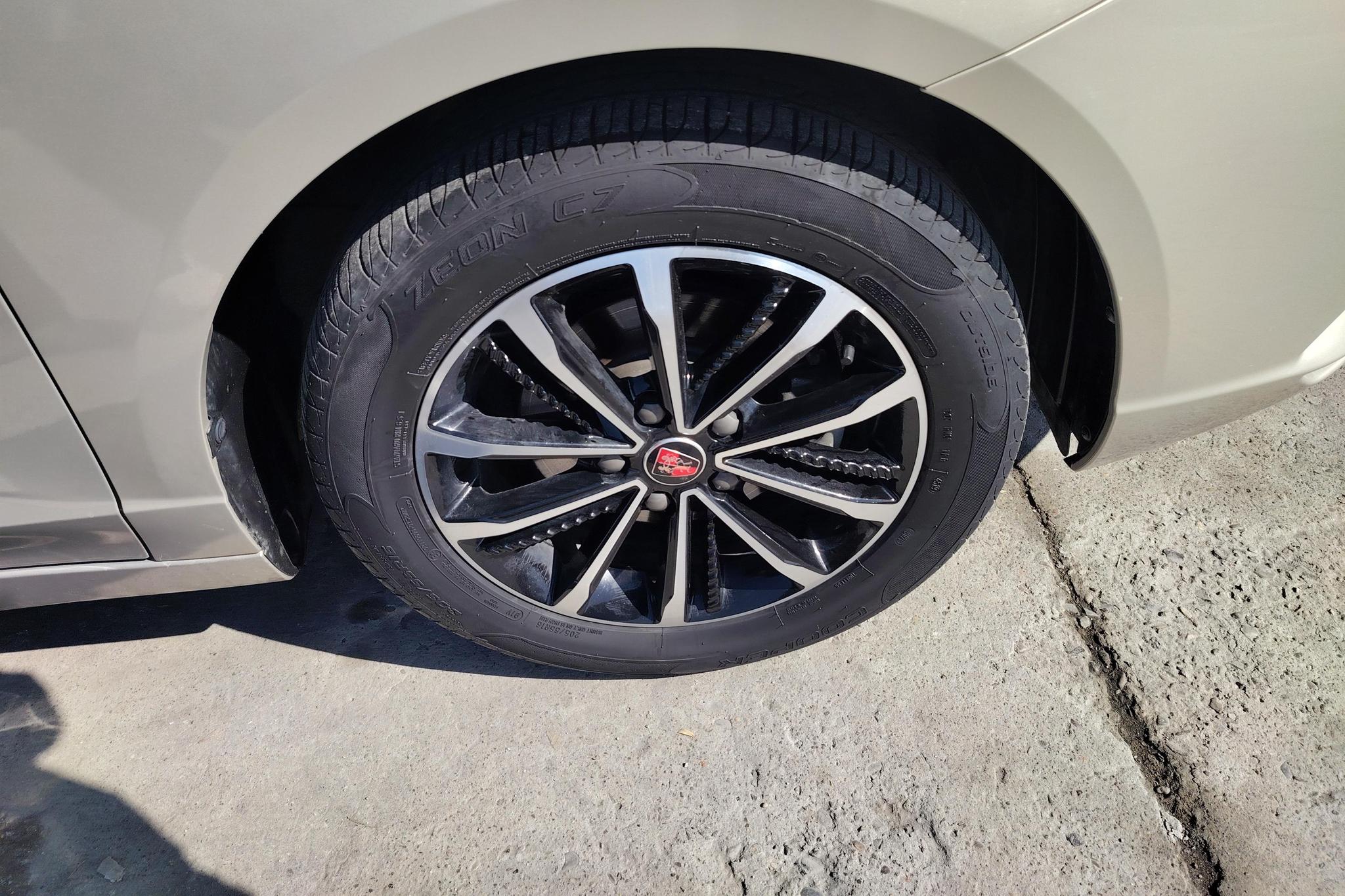 Roewe i5 2019 1.5L AT 4G VI