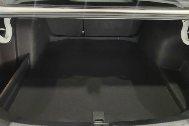 Volkswagen Bora id 3782413 из Китая 14