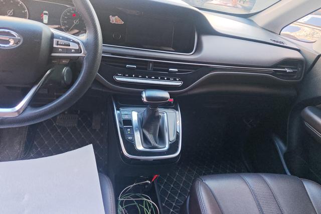 GAC Trumpchi Trumpchi M6 id 3782131 из Китая 17