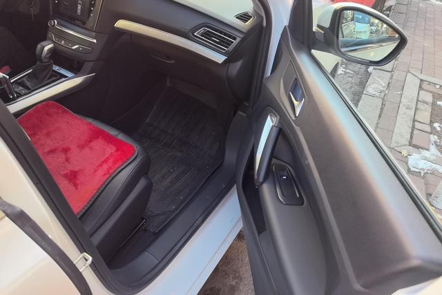 Peugeot 408 id 3785691 из Китая 10