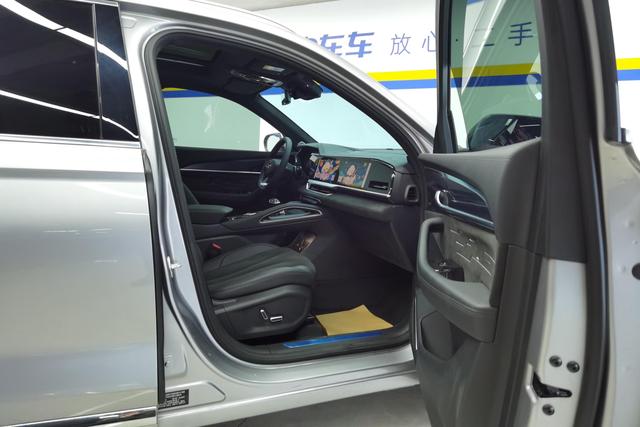 Geely Automobile Xingyue L 2024 Темно-серый из Китая