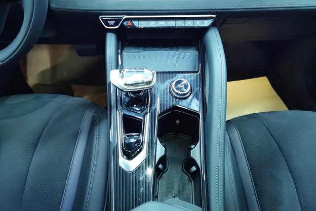 Geely Automobile Xingyue L id 3804522 из Китая 10