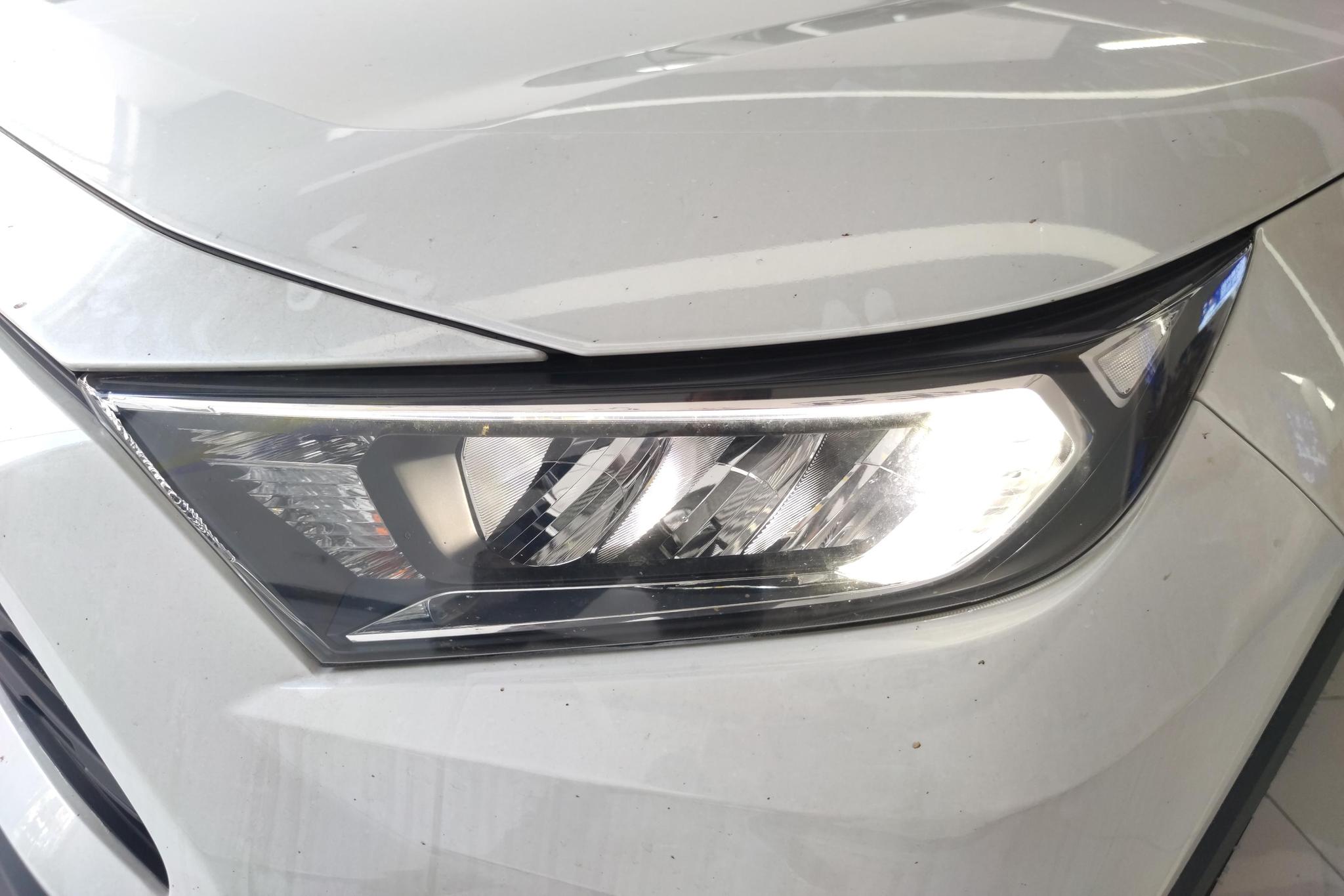 Toyota RAV4 2021 2.0L CVT Plus