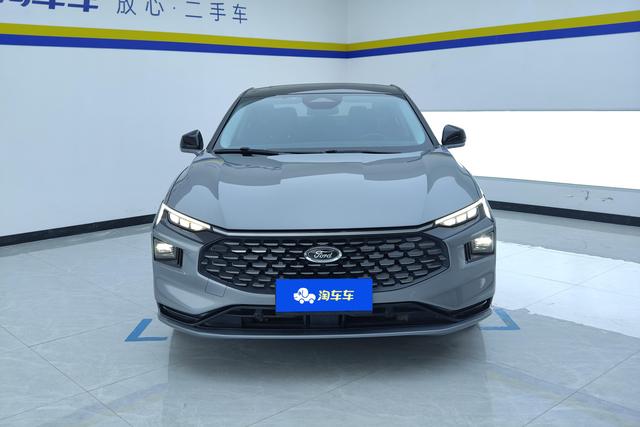 Ford Mondeo 2022 Eco Boost 245 Luxury — фото 2