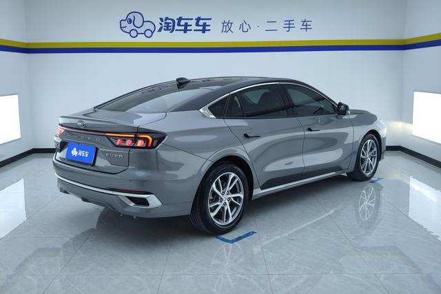 Ford Mondeo 2022 Eco Boost 245 Luxury — фото 3