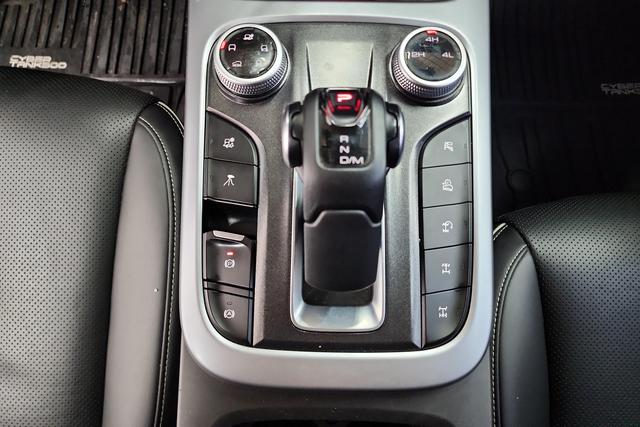 Tank 300 2022 Оранжевый из Китая