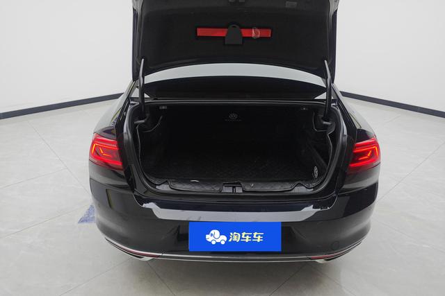 Volkswagen Magotan 2021 Черный из Китая, фото 4