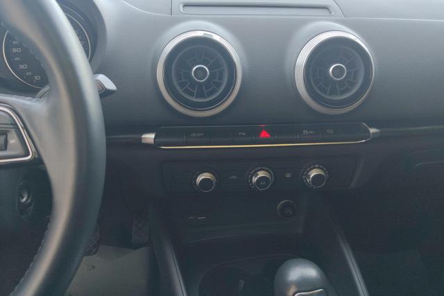 Audi A3 2020 Белый из Китая, фото 5