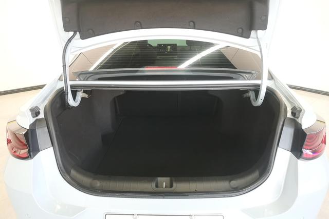 Geely Emgrand L HiP 2022 — фото 17