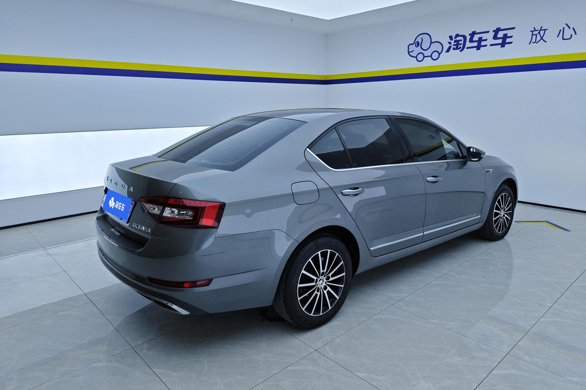 Skoda Octavia 2019 1.5L AT Luxury V