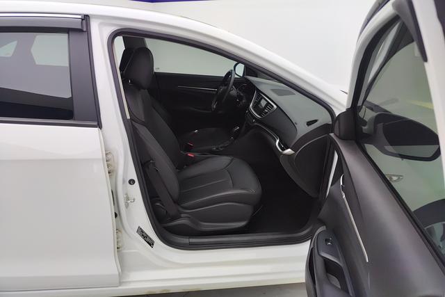 Buick Excelle GT 2021 1.5 L ATElite — фото 16